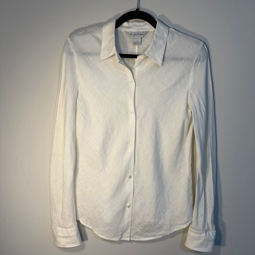 Brooks Brothers Irish linen button down. Women Sz M